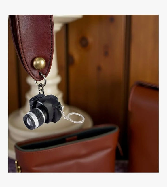MINI CAMERA KEYCHAIN  📷