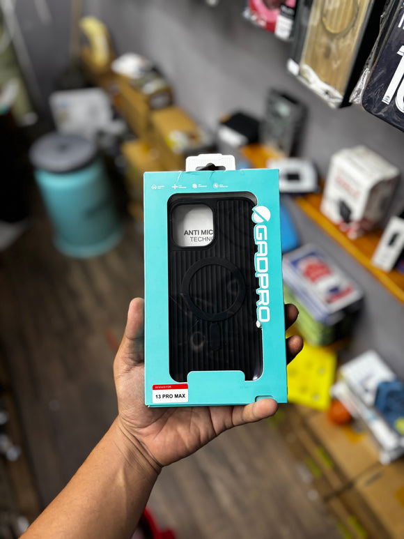 Black Silicone Magsafe 13 Promax