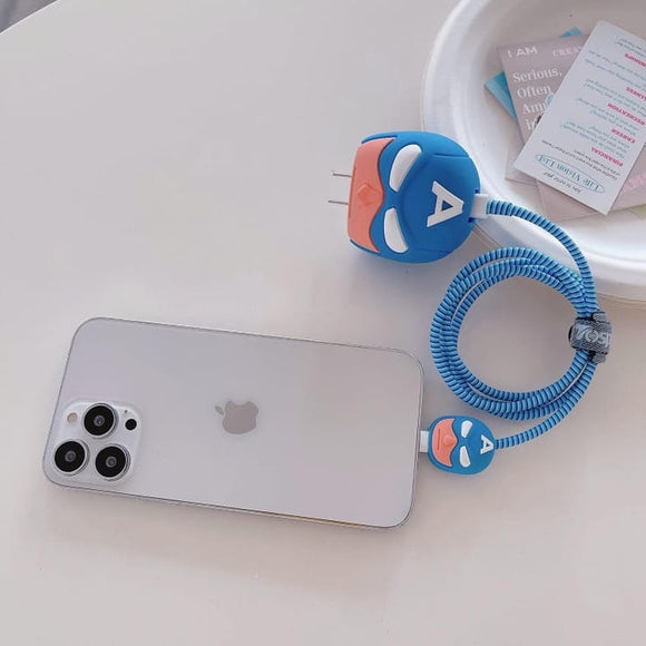 CHARGER CASE