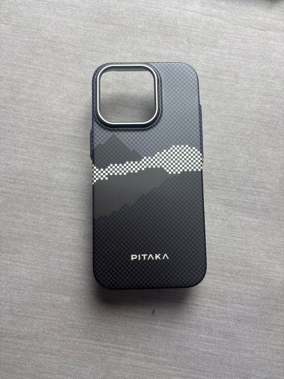 BLACK PITAKA CASE