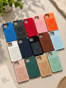 SILICONE MAGSAFE CASE-1
