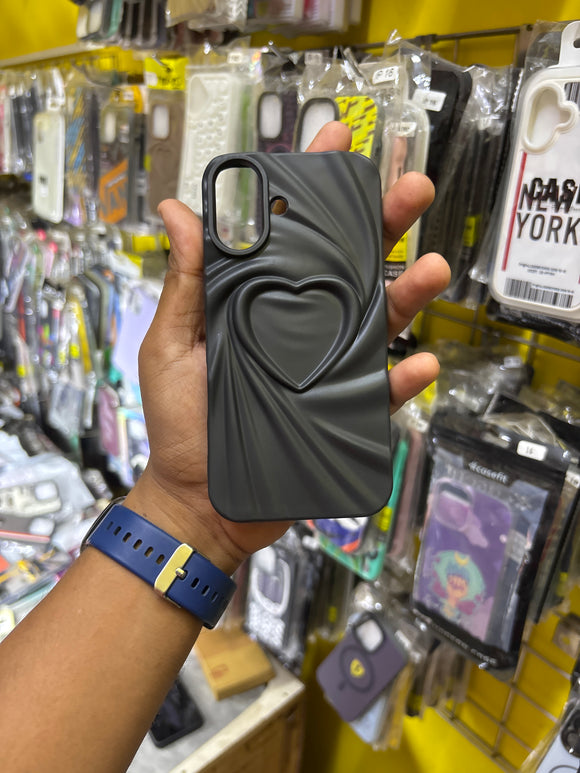 HEART SHAPED BLACK 16