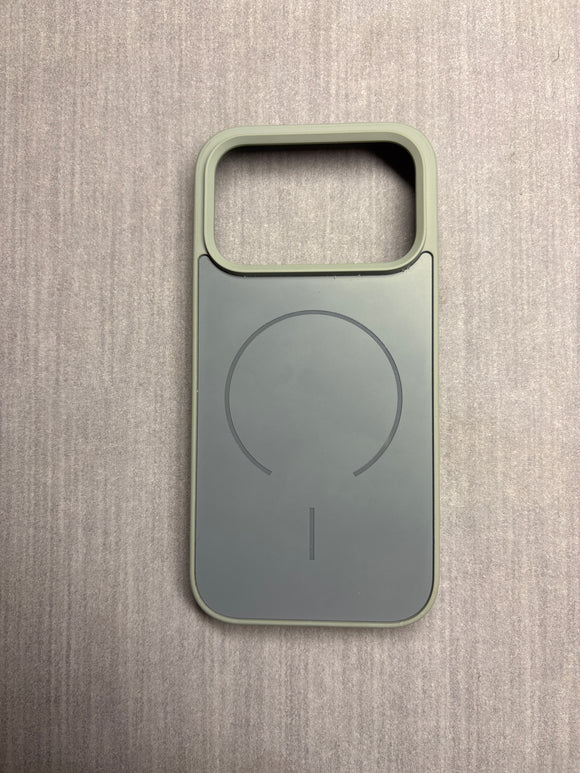 GREY MAGSAFE CASE 17 promax
