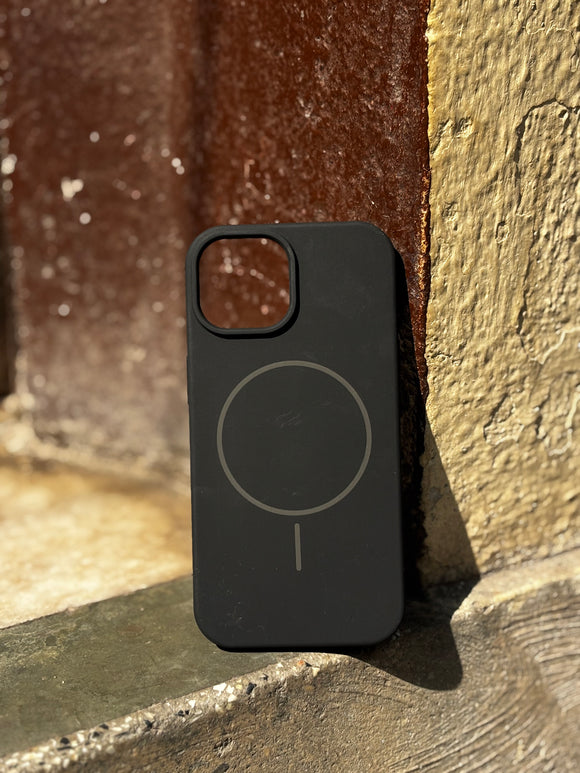 SILICONE MAGSAFE CASE