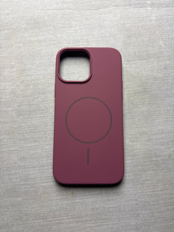 MAROON SILICONE MAGSAFE