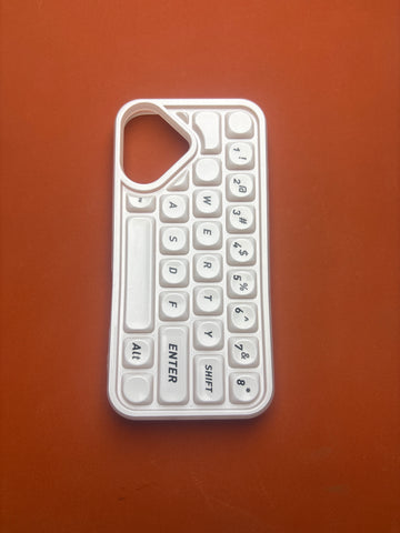 WHITE KEYBOARD CASE 16