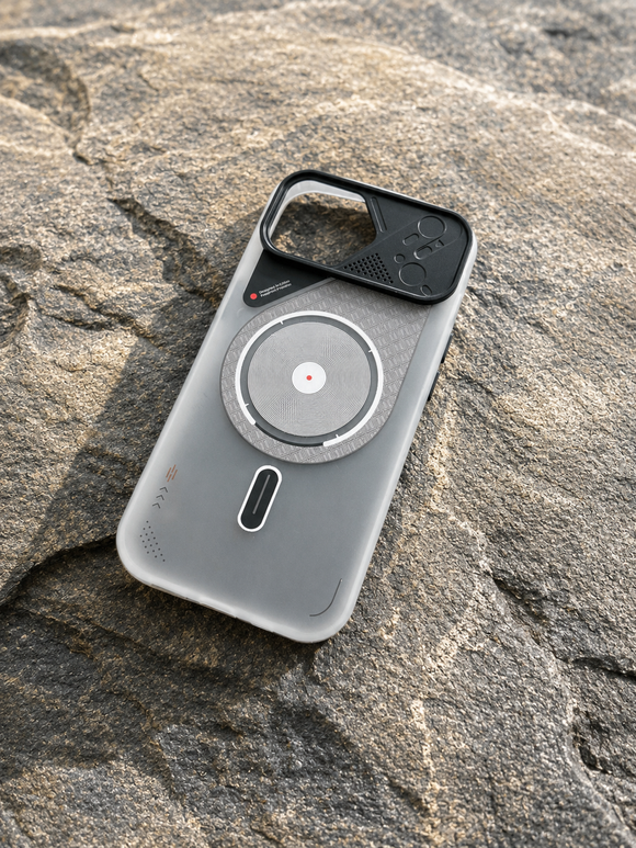 TECH MAGSAFE CASE