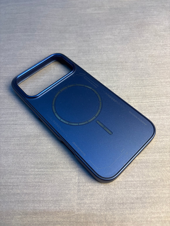 BLUE COLOR MIRROR MAGSAFE