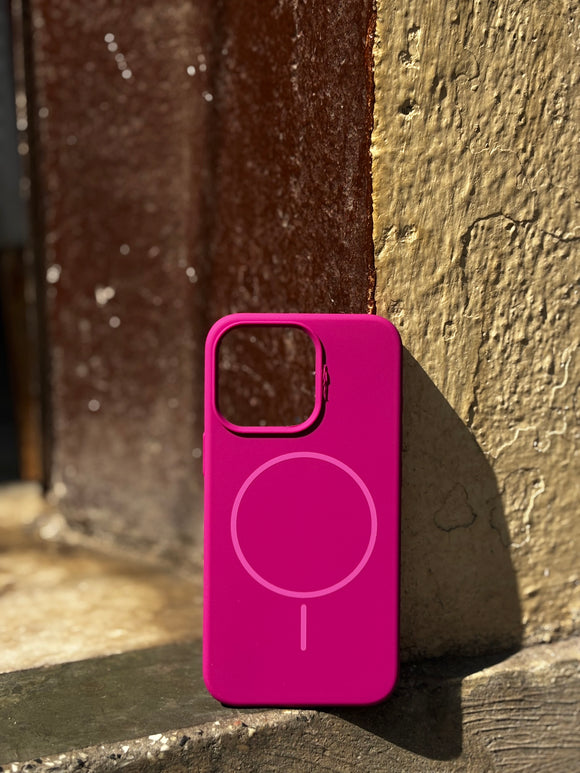 SILICONE MAGSAFE CASE