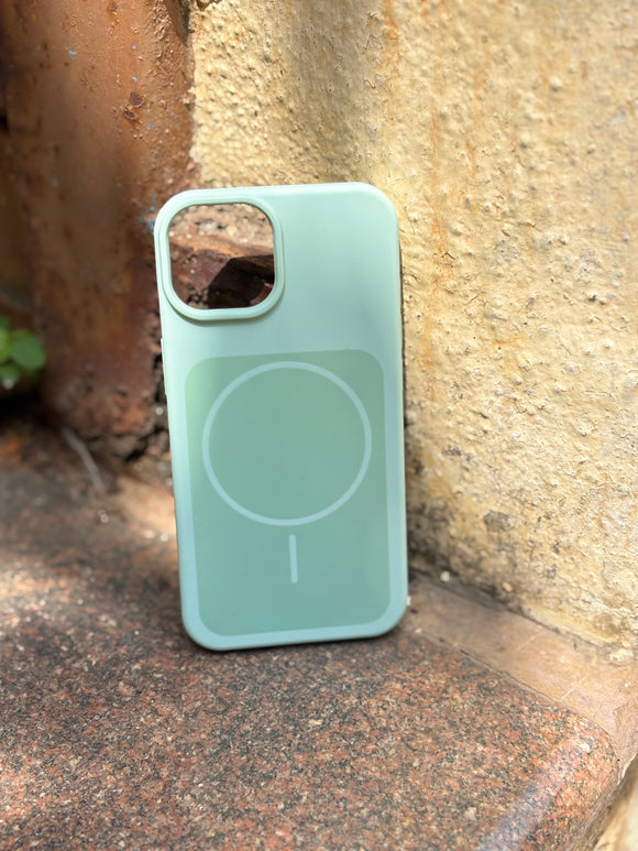 SILICONE MAGSAFE CASE