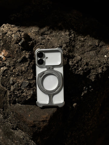 METAL MAGSAFE CASE IPHONE 17