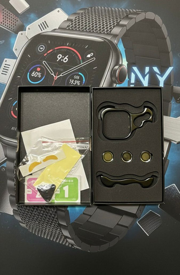 MINIMALIST METAL PHONE CASE