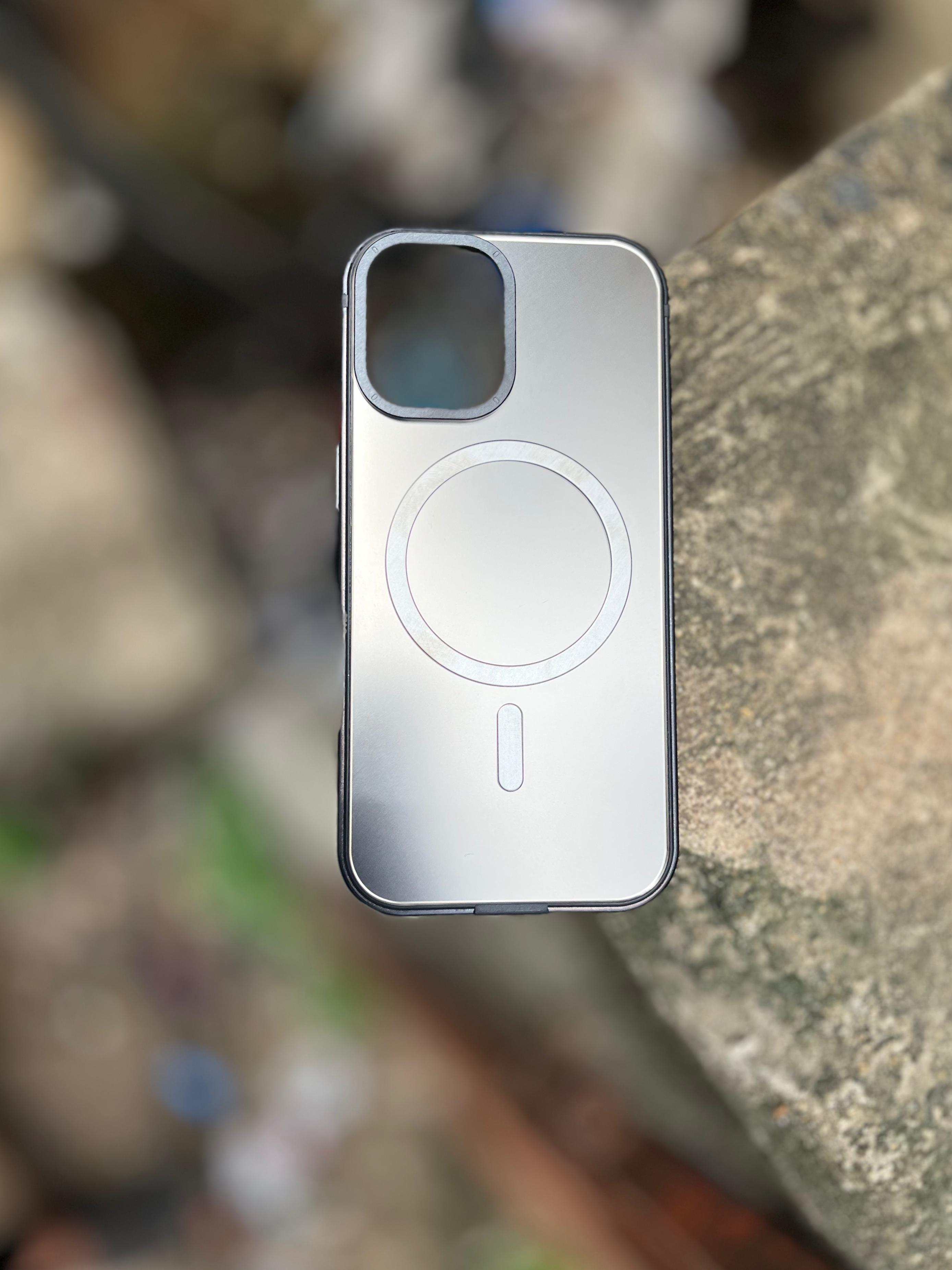 METAL PREMIUM CASE