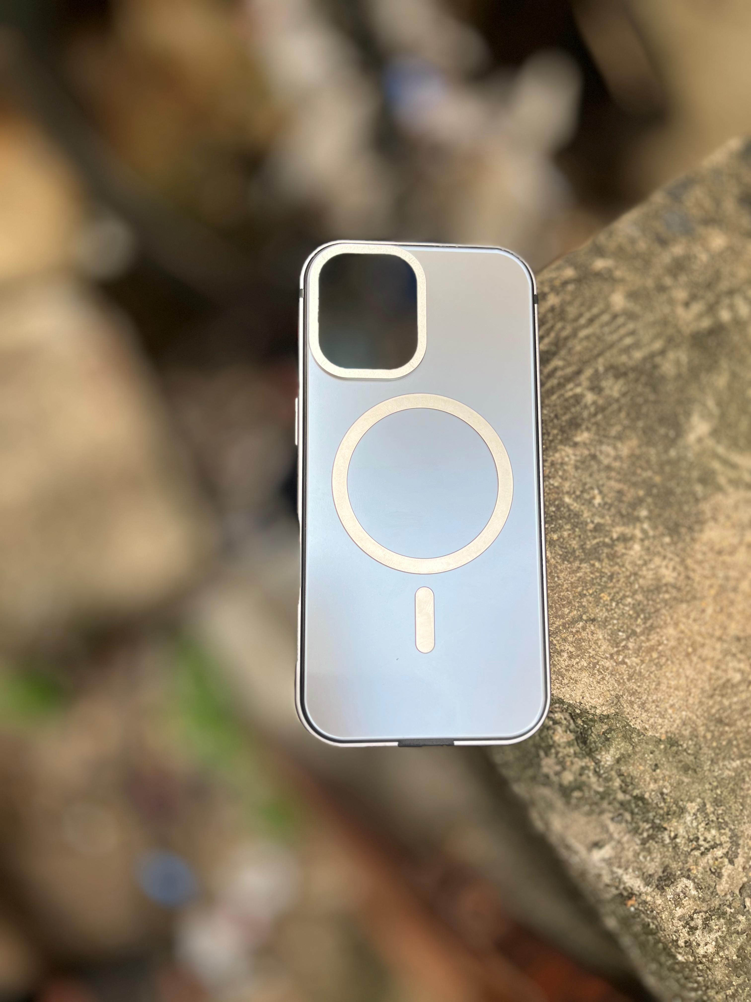 METAL PREMIUM CASE