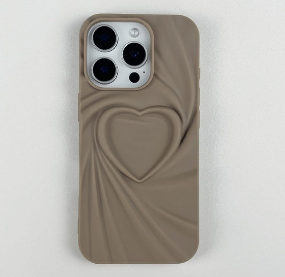 HEART SHAPED SILICONE CASE