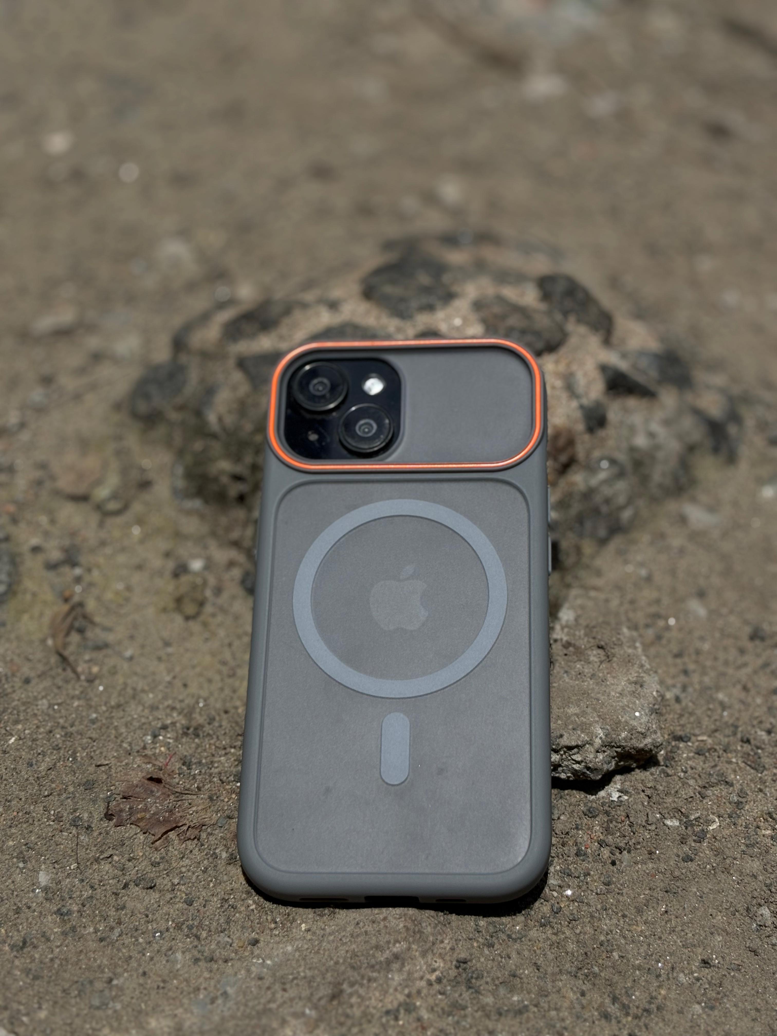 SMOKE MAGSAFE CASE IPHONE 16