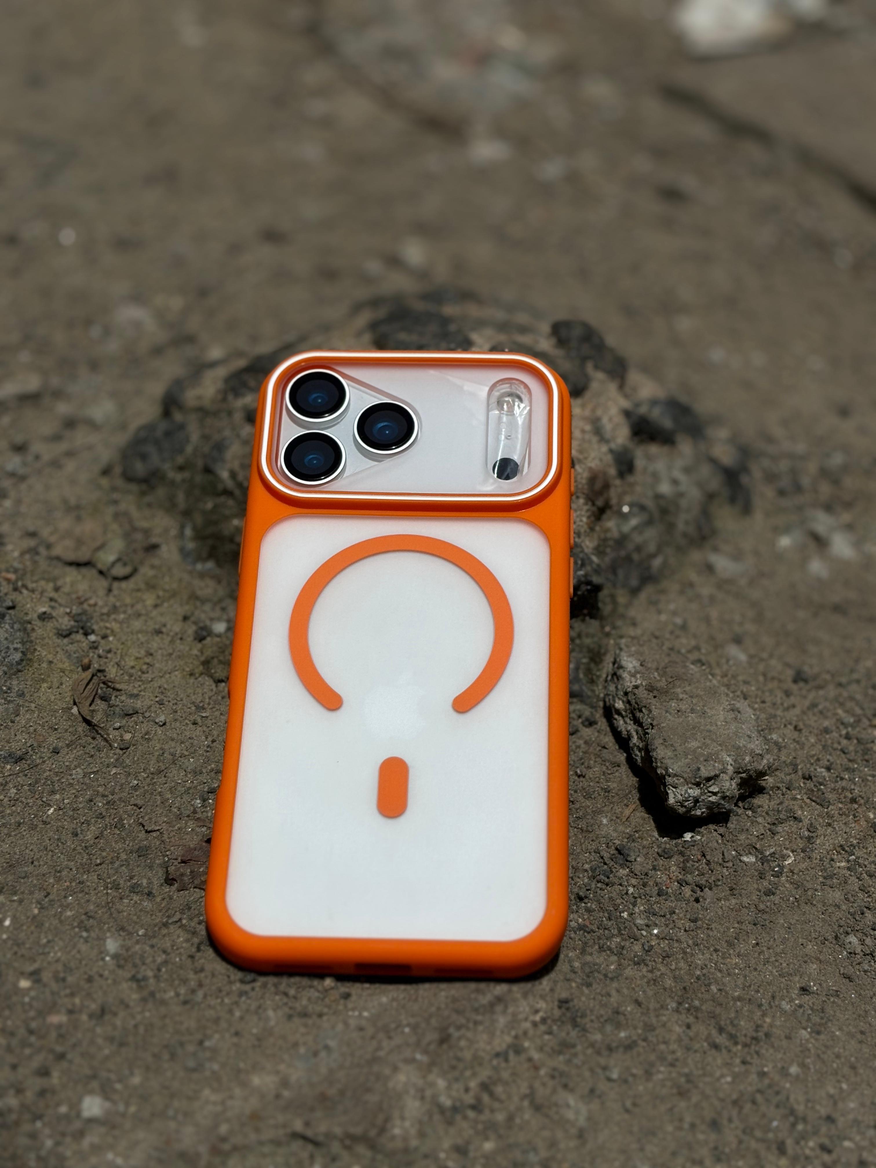 SMOKE MAGSAFE CASE IPHONE 16