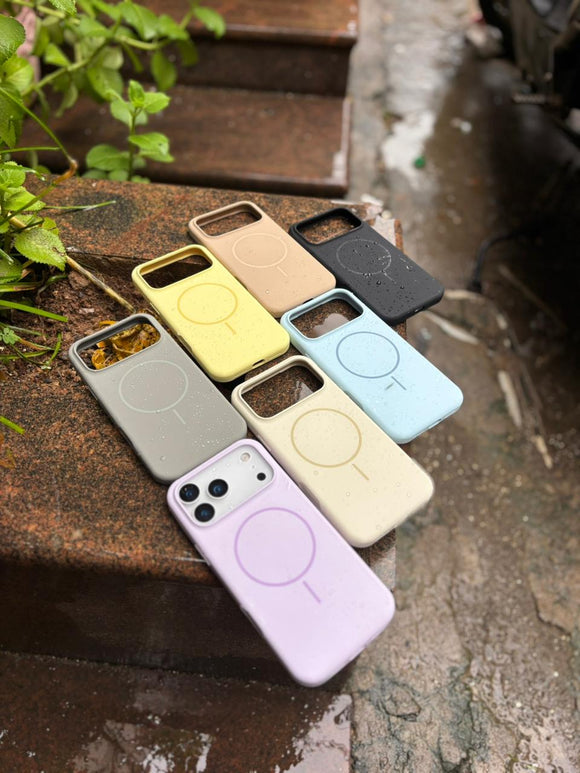 SILICON CASE WITH MAGSAFE IP13