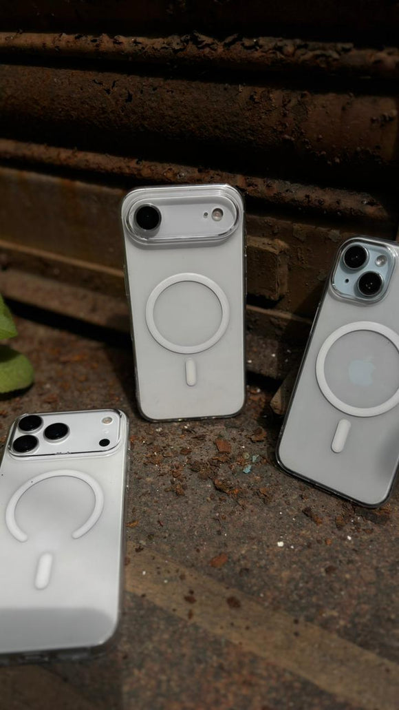 INCASE ANTI- YELLOW MAGSAFE CASE