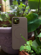 SILICON CASE WITH MAGSAFE IP15